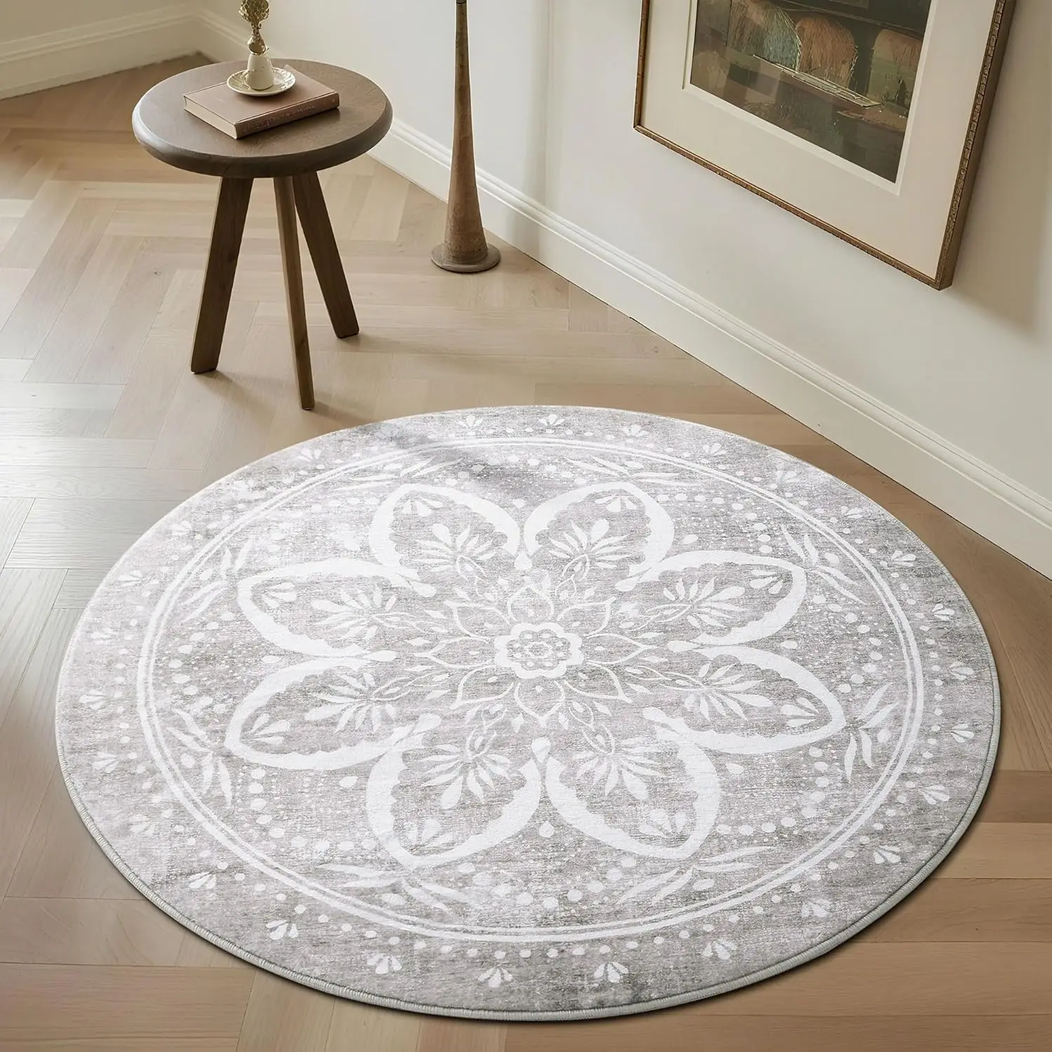 Gray White Floral Mandala Round Rug Delicate Embossed Pattern for Elegant Space