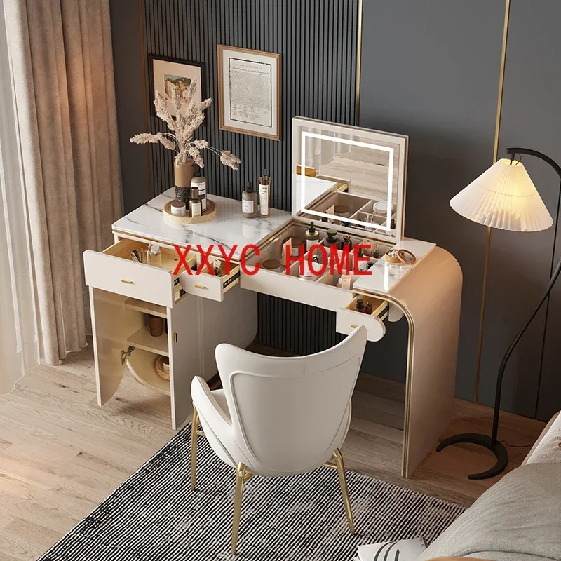 لوحة حجرية فاخرة خفيفة، شقة صغيرة، طاولة مكياج بسيطة وحديثة