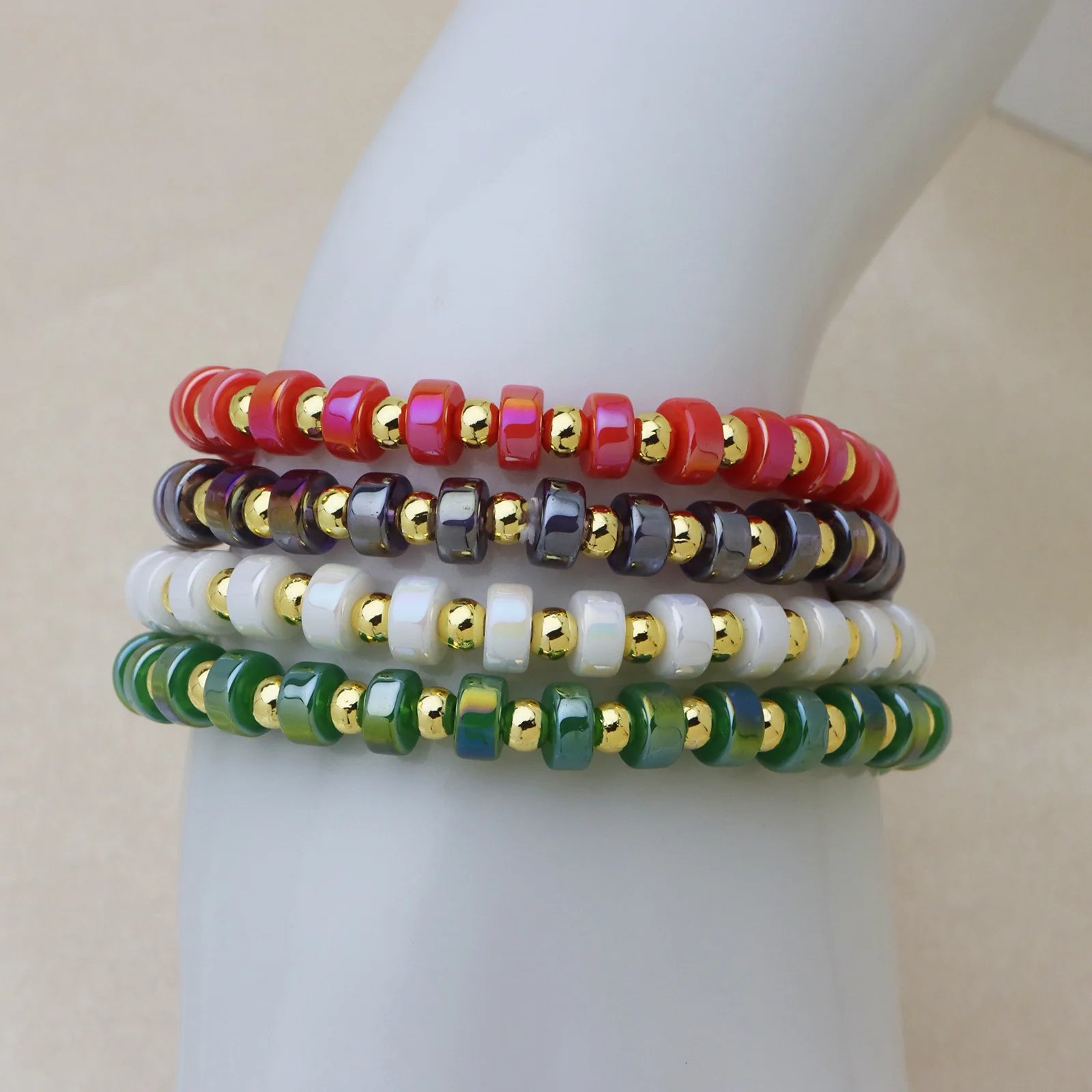 Boho Handgefertigtes Buntes Perlen-Stretch-Armband für Frauen, Regenbogen-Emaille-Zirkon-Herz-Perlen-Ohrringe, Trendiger Schmuck als Geschenk – Detail 1