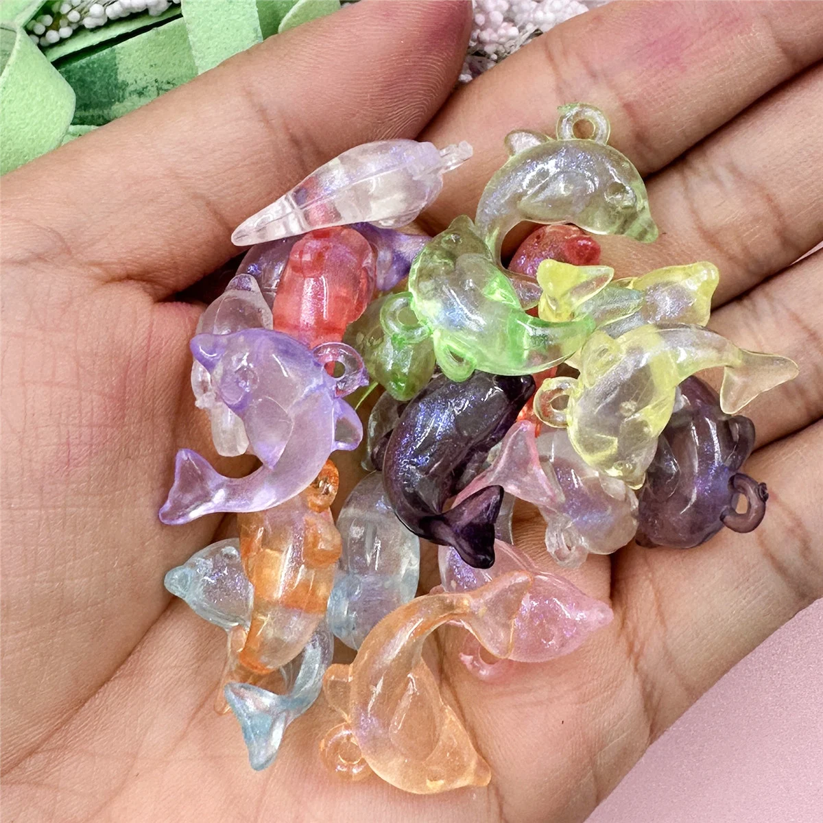 20.5mm 20PCS Candy Color Dolphin Shape Acrylic Beads For Jewelry Making DIY Bracelets  Necklace Phone Chain  Fashion Accessories