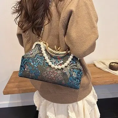 

2026 New Retro Floral Print Handbag, Pearl Chain Detail, Fashion Casual Daily Commute Tote Bag for Women