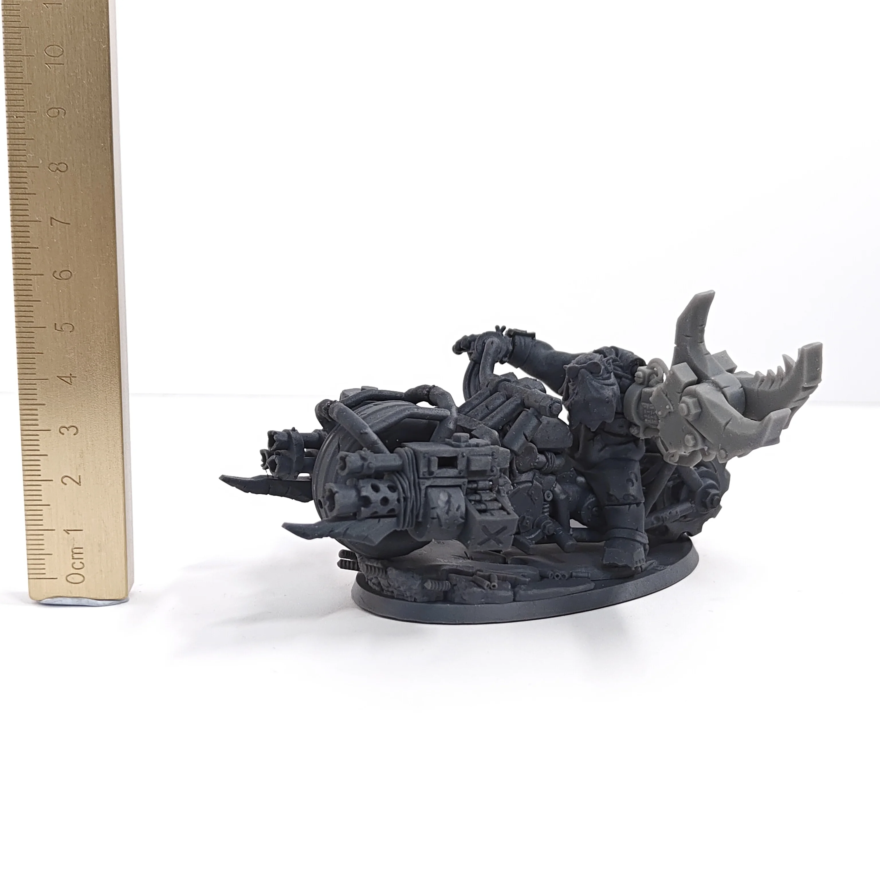 Kits de garagem Wargam orc ork kits de resina figura miniaturas sem pintura 060102