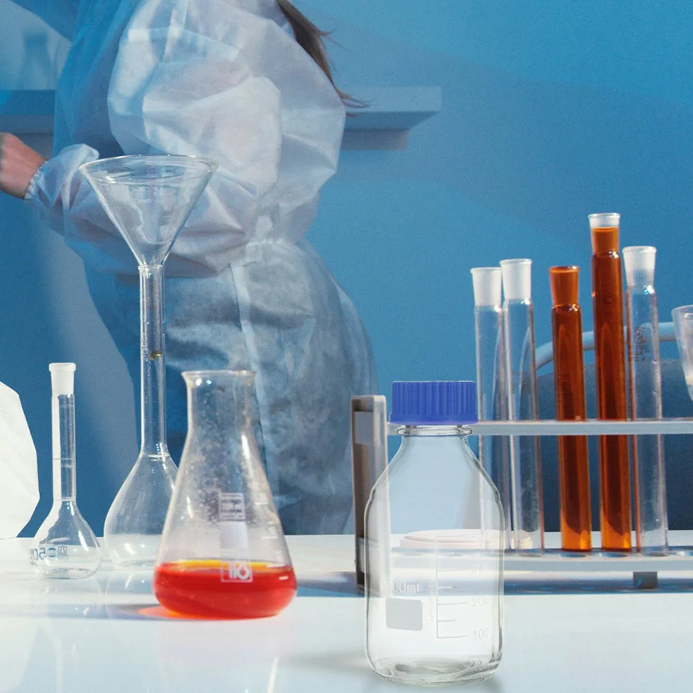 

2Pcs Graduated Glass Reagent Bottles Sealed Caps Leakproof Lab Containers Precise Graduations Versatile Storage