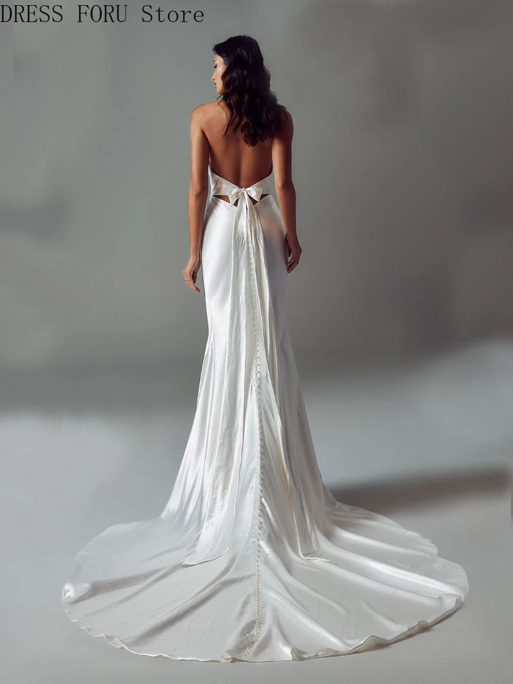 Customized Simple Charmeuse Pleat Bow Trumpet Halter Long Dresses wedding dress Sizes Available Sexy Modern Style High quality