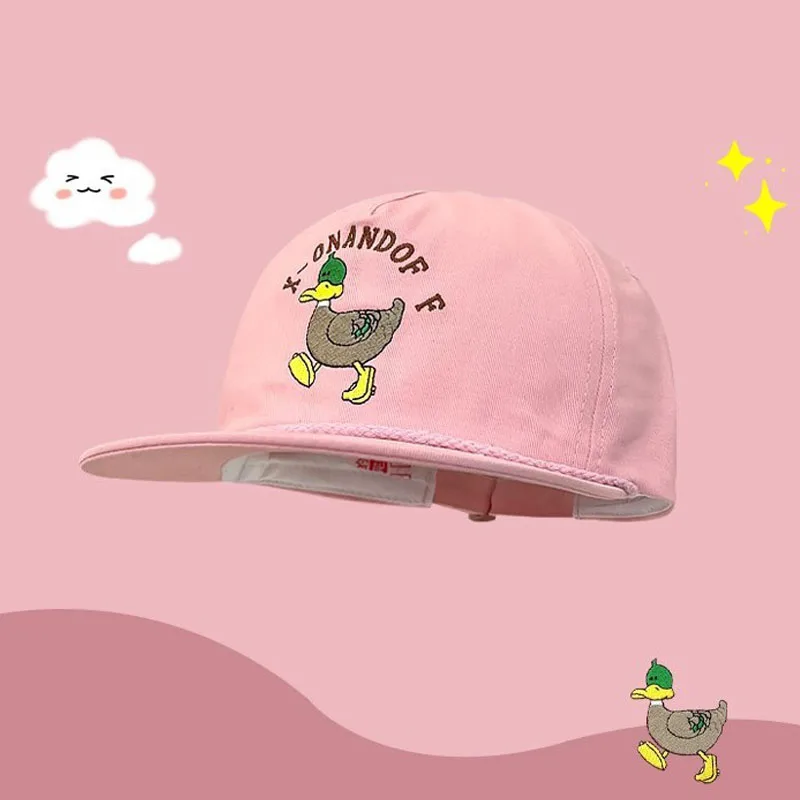 1PCS Cute Duckling Letter Embroidered Flat Brim Sun Shading Wide Brim Adjustable Hip-Hop Baseball Cap Suitable For Daily Wear