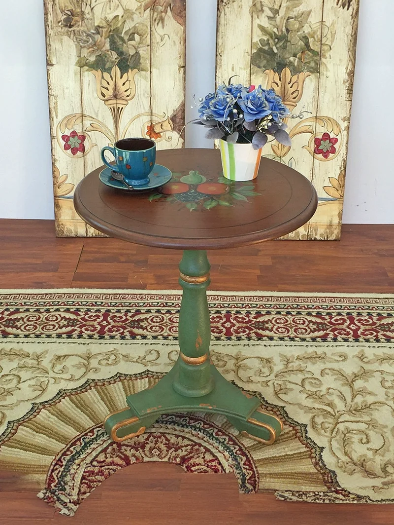 ！@Farmhouse Corner Console Table for Living Room Small Round Solid Wood Durable Table with American Country Design Dining Use