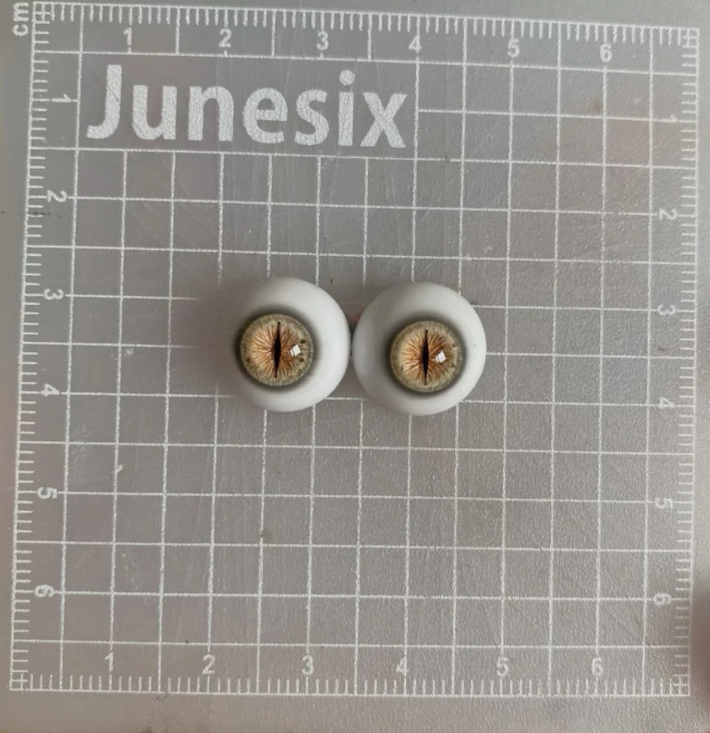 Occhi per la bambola BJD Safe Eyeball Nuovo stile Beast Eyes Accessori per bambole Spedizione gratuita
