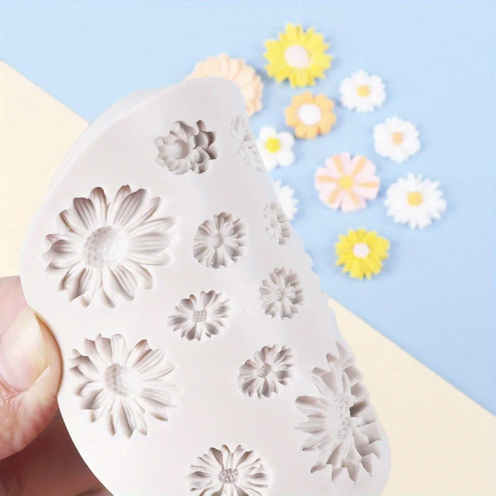 1pc chrysanthemum silicone cake mold,a decorative baking tool for DIY epoxy molds that makes your cakes look even more beautiful