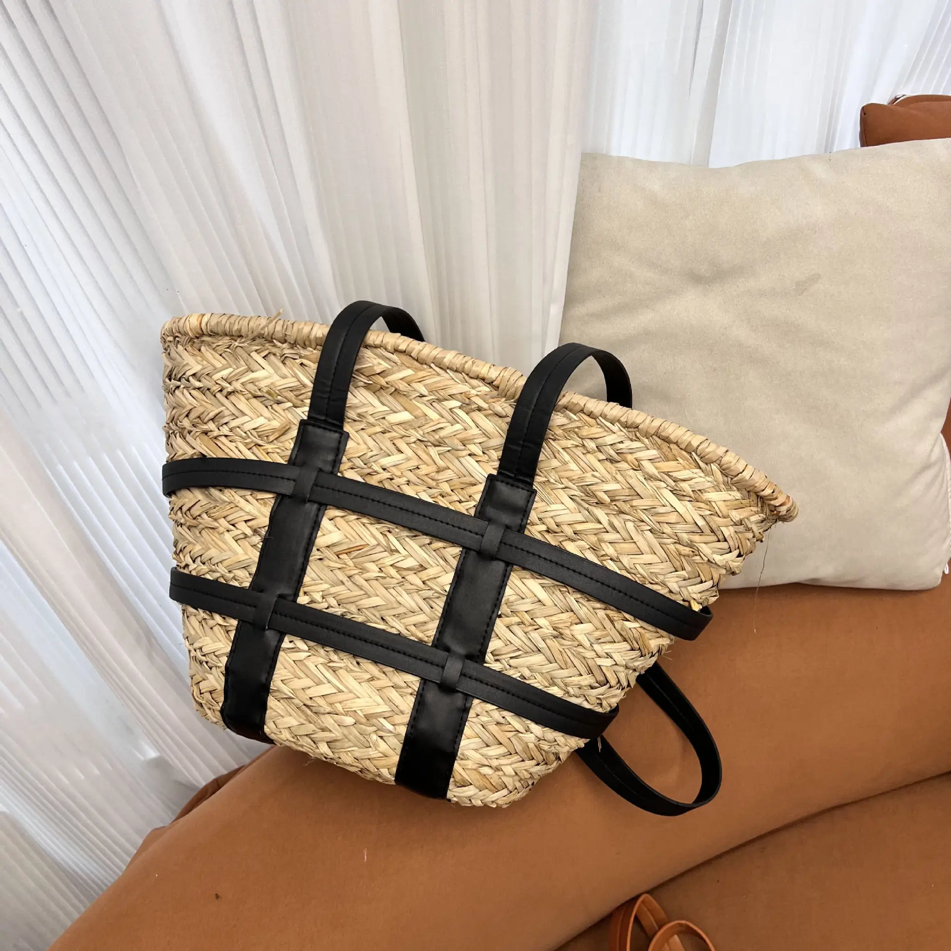 beach vacation handmade woven vegetable basket large capacity tote bag beach grass woven bucket bag armpit handbag for women