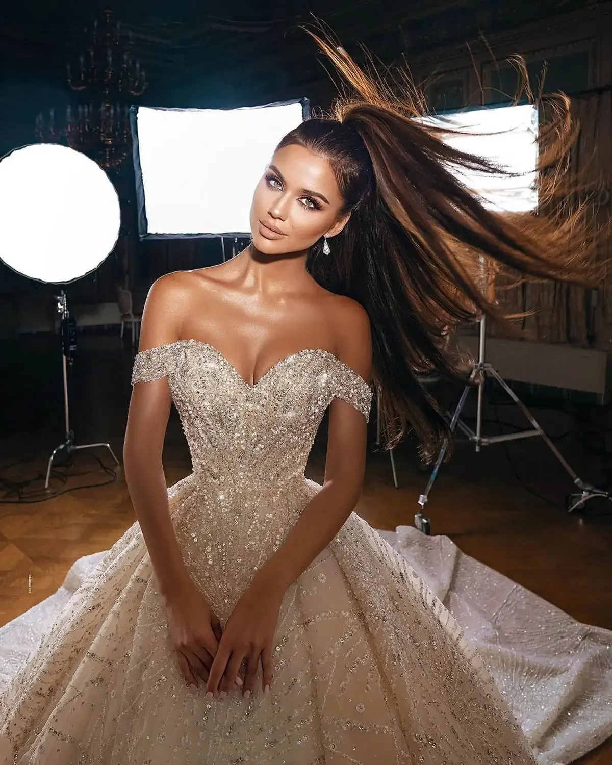 customized Charming Bridal Gown Off Shouder Wedding Dress Shiny Sequined Floor-Length Vestidos De Novia amanda novias official