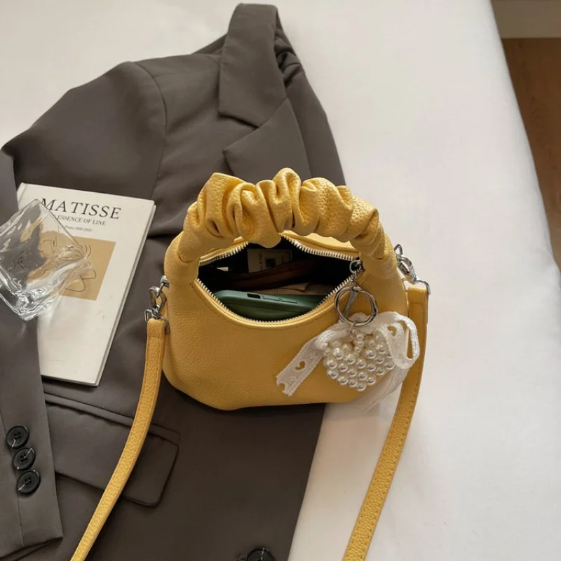 Elegant Women Messenger Bag Crafted From Premium Leather Boasting Popular Elegant Color And Spacious Interior​