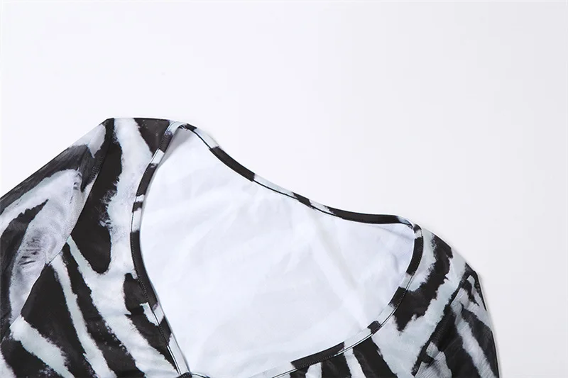 ストライプ 2 点セットコントラストカラーの女性のセクシーな夏の V ネックプルオーバーローカットパーティー Tシャツ + スリムバッグヒップスカートスーツ