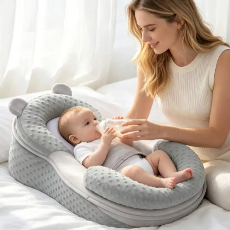 0-6 Months baby Anti-Spitting-Up Slope Pad, Slope Pillow, baby Lying down to Sleep While Feeding, Newborn Bed with Inner Bed