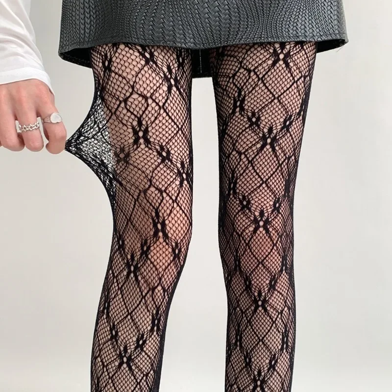 Yeni Kadın Eşkenar Dörtgen desenli çiçek askılığı Tayt Vintage Seksi Fishnet Örgü Delikli Dantel Anti-Snag Fransız Jakarlı Külotlu