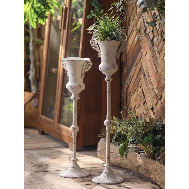 vase-sur-pied-ornement-du-sol-au-plafond-arrangement-floral-pour-le-salon-sens-du-design-decoration-d'art-blanche-pot-de-fleurs-pour-balcon