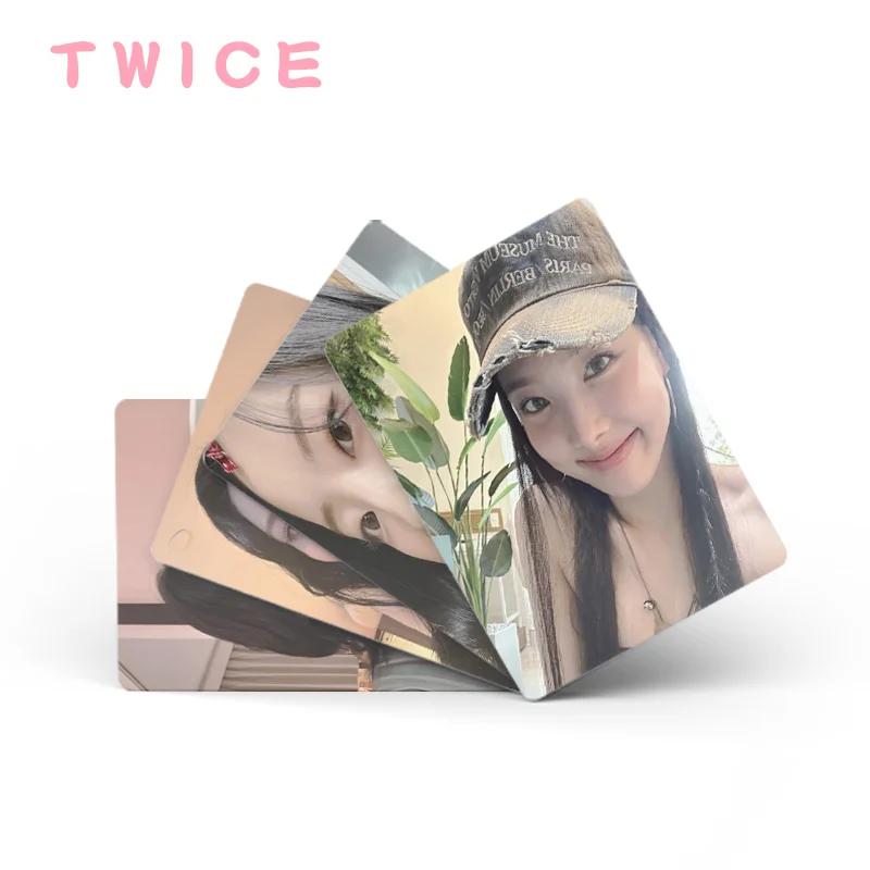 50pcs/set KPOP TWICENew Album Laser Card LOMO Card AEYOUNG DAHYUN JIHYO MOMO NAYEON Girl Collection Gift Postcard Photo Card