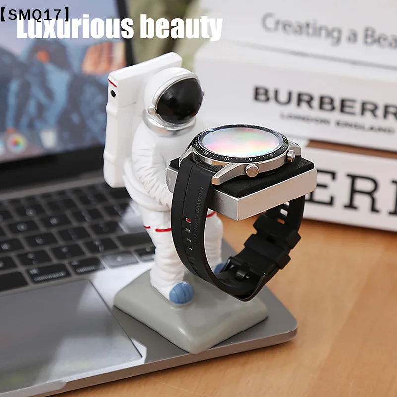 Astronaut Watch Holder Household Jewelry Display Organizer Spaceman Table Watch Stand For Charging Rack Support WatchesSMQ