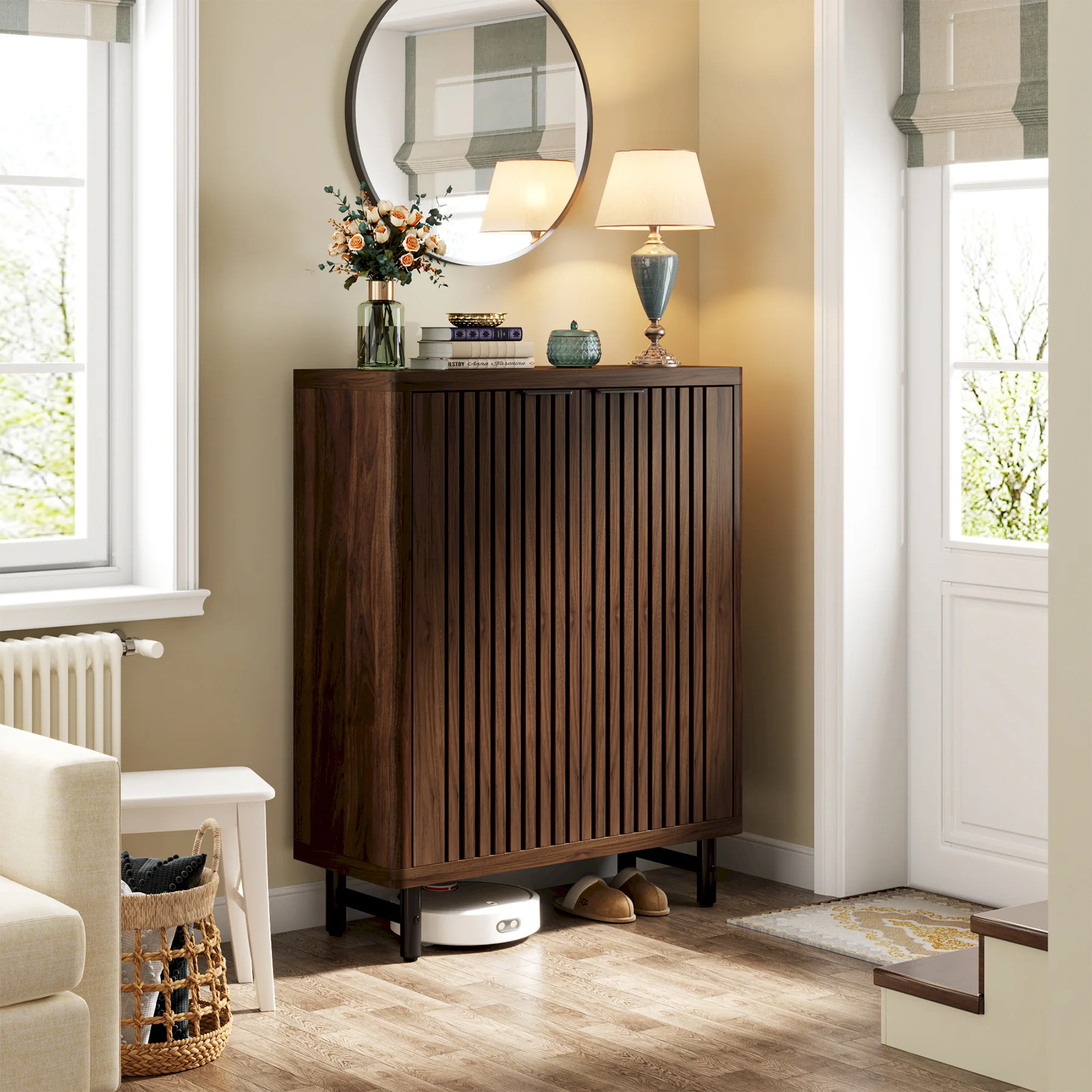 خزانة أحذية Tribesigns مكونة من 6 طبقات مع أبواب مكشوفة، وخزانة تخزين أحذية خشبية كبيرة مع أرفف قابلة للتعديل