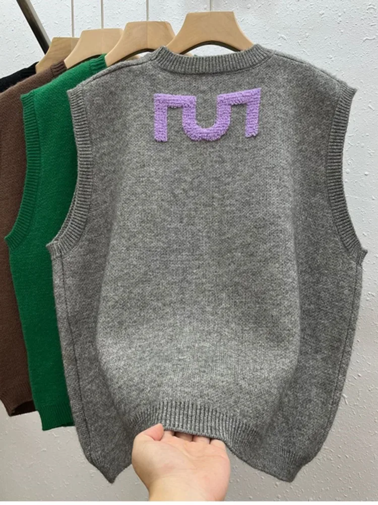 Letter Knitted Vest Women\'s Spring And Autumn Happy Facing 2023 New Loose And Lazy Sleeveless Sweater Tank Top
