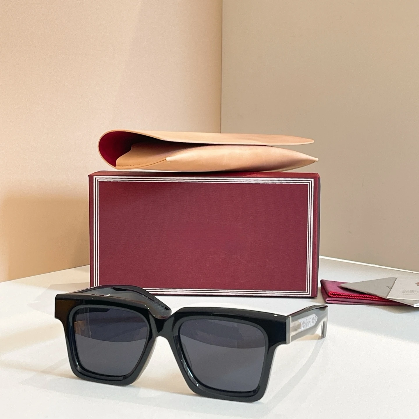 Jmm Belize Men Glas… - image