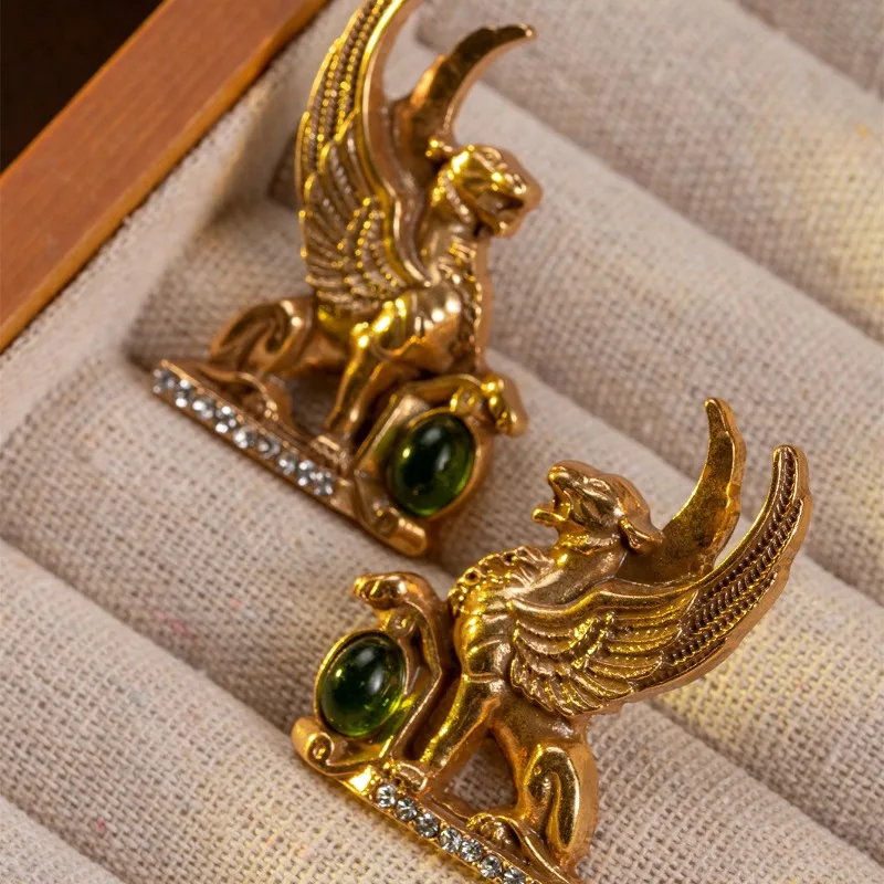 Medieval Jewelry High-end Vintage Classical Temperament Earrings Luxury Atmosphere Western High-end Earrings