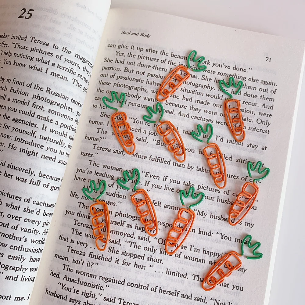 5Pcs Cartoon Cute Paper Clip Fruit Carrot Paper Clip White Radish Note Clip Simulation White Radish Clip Office Stationery