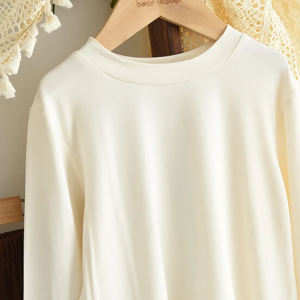 النسخة الكورية أزياء الخريف جديد الرجعية الفتيات ملابس طويلة الأكمام تي شيرت أعلى + القهوة الملونة سترة + السراويل ثلاث قطع مجموعة