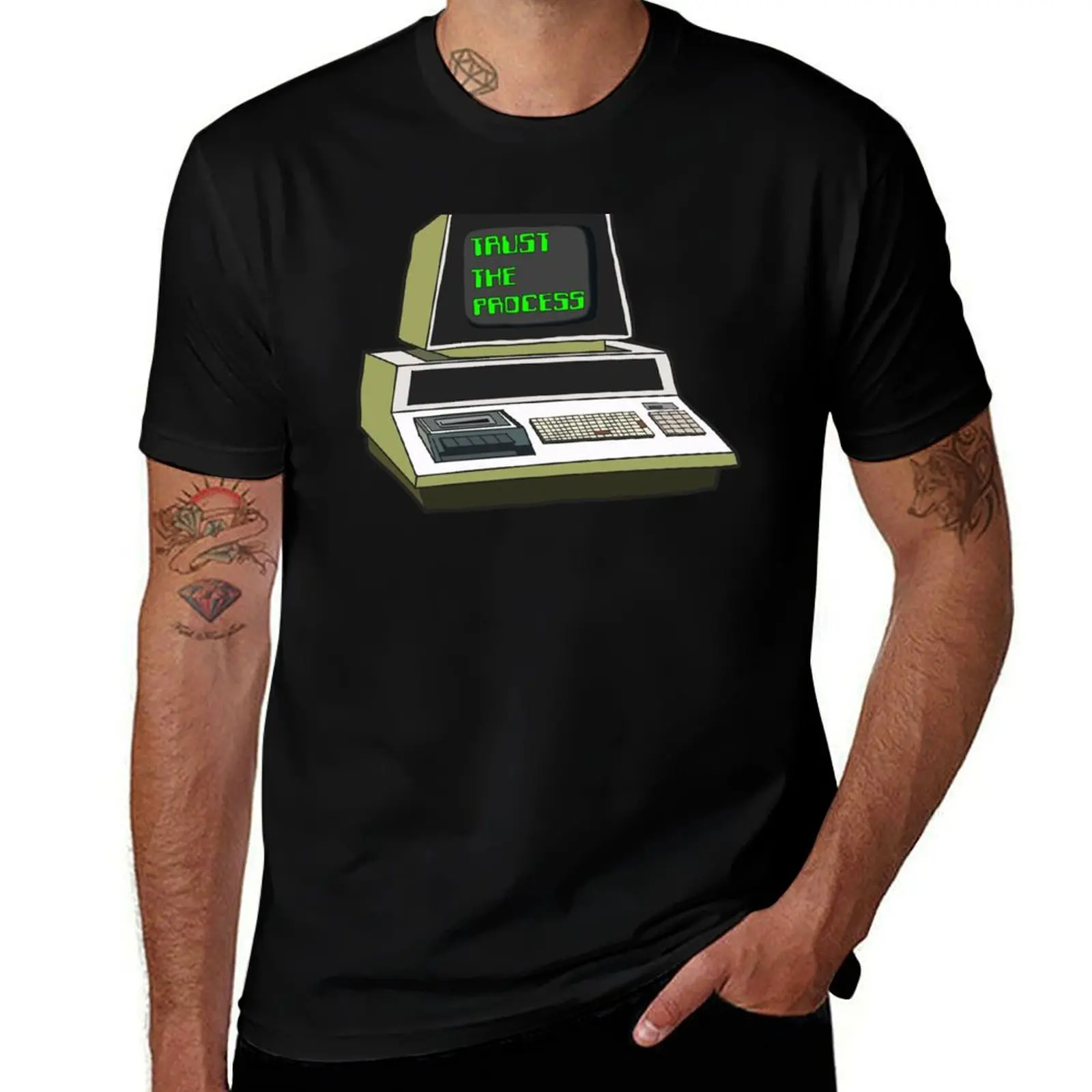 Trust The Process Old School Computer Design T-Shirt Simple Graphic Design T-Shirt