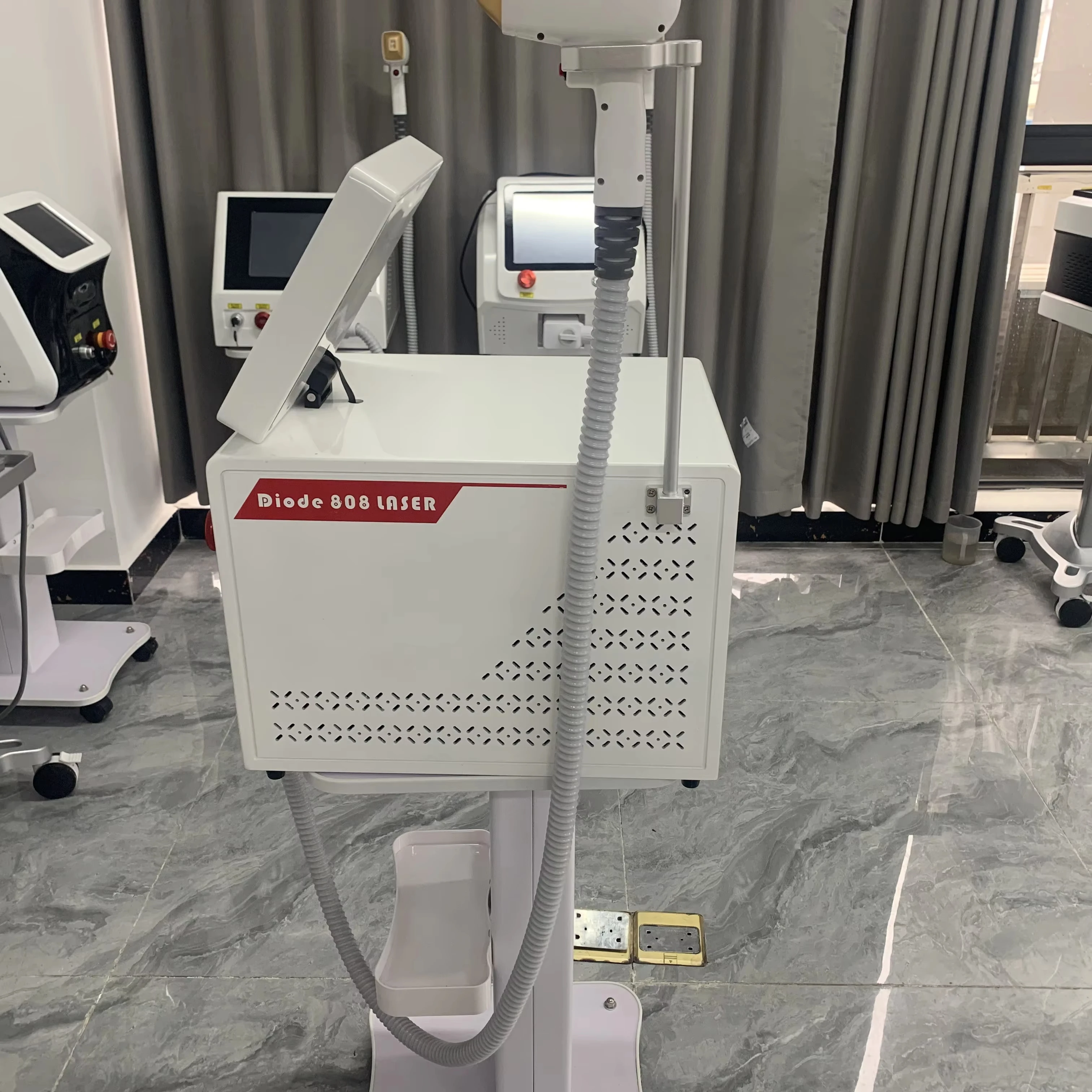 3000W diode laser 755 808 1064nm 3 wavelength hair removal machine intelligent, safe, painless and permanent hair removalThe dio