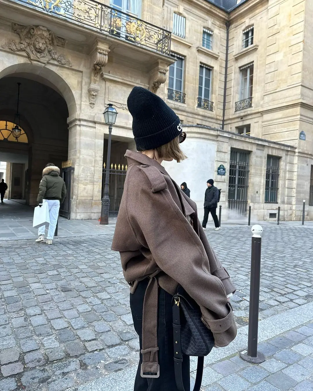 Solid Brown Women Lapel Wool Overcoat Fashion Long Sleeve Double Breasted Coat 2025 Autumn High Street Commute Loose Outerwears