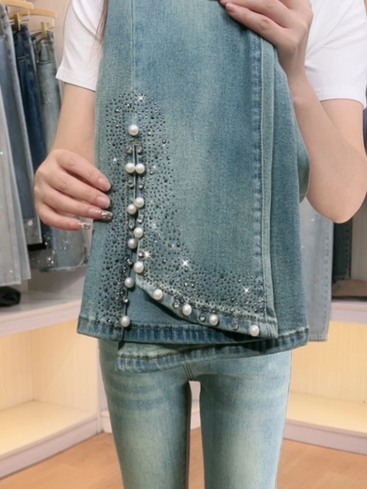 

New Hot Diamond Beaded Split Jeans for 2025 Women Spring Summer High Waist Slim Bell-bottoms Trousers Denim Pants Wh3