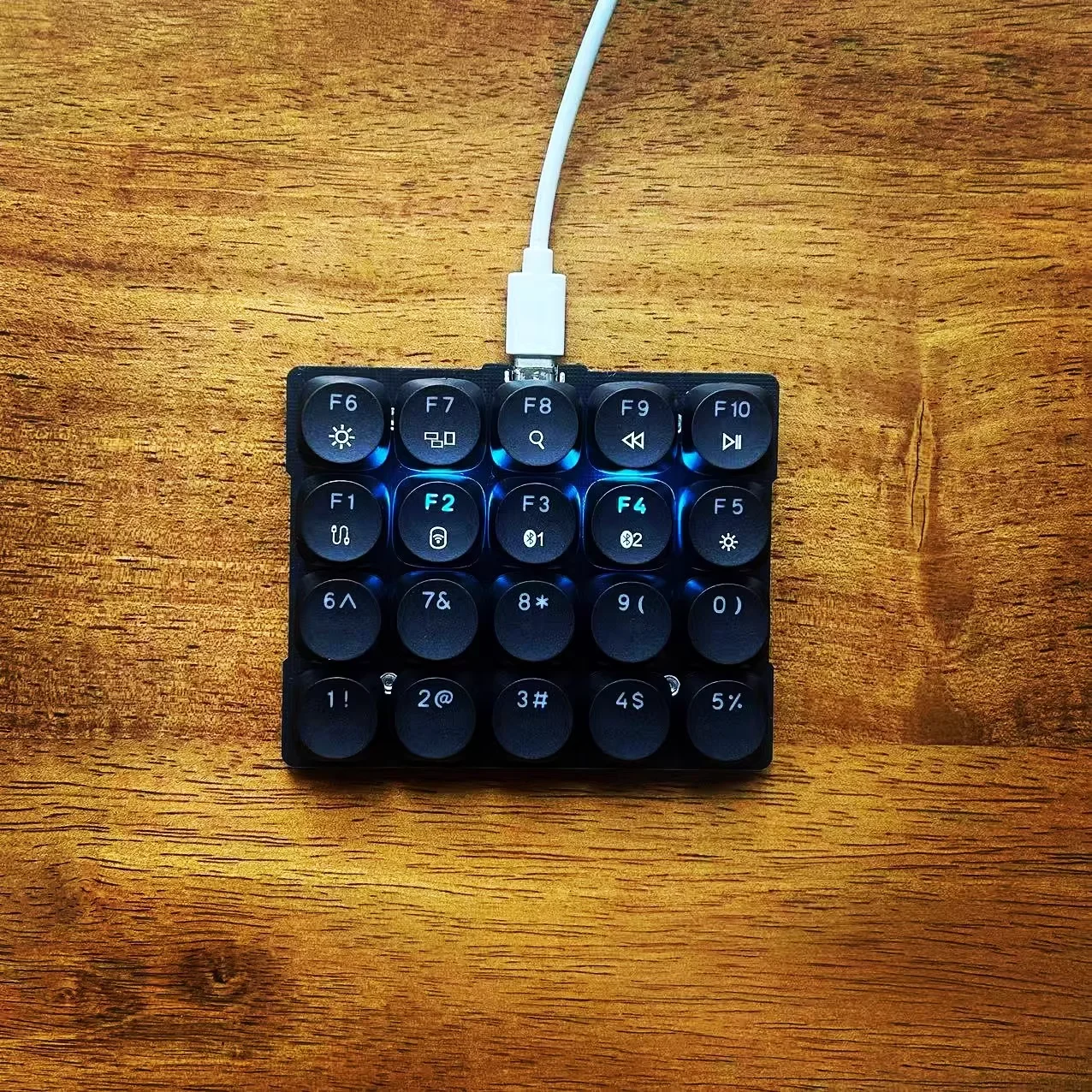P20a Wired Keyboard mini Keypads Mechanical Keyboard Aluminum Type C Keyboard positioning plate for Gaming Office PC Custom