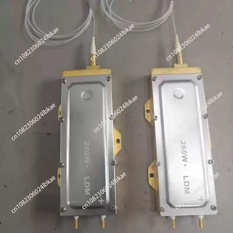 MAX laser 260W pump source laser can be added with sma905 or condenser welding and cutting