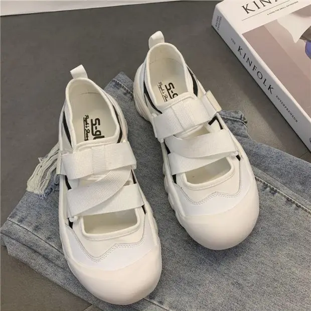 2022 Summer New Sports Shoes Women\'s Big Toe Shoes Round Toe Thick Bottom All-match Lolita Canvas White Shoes