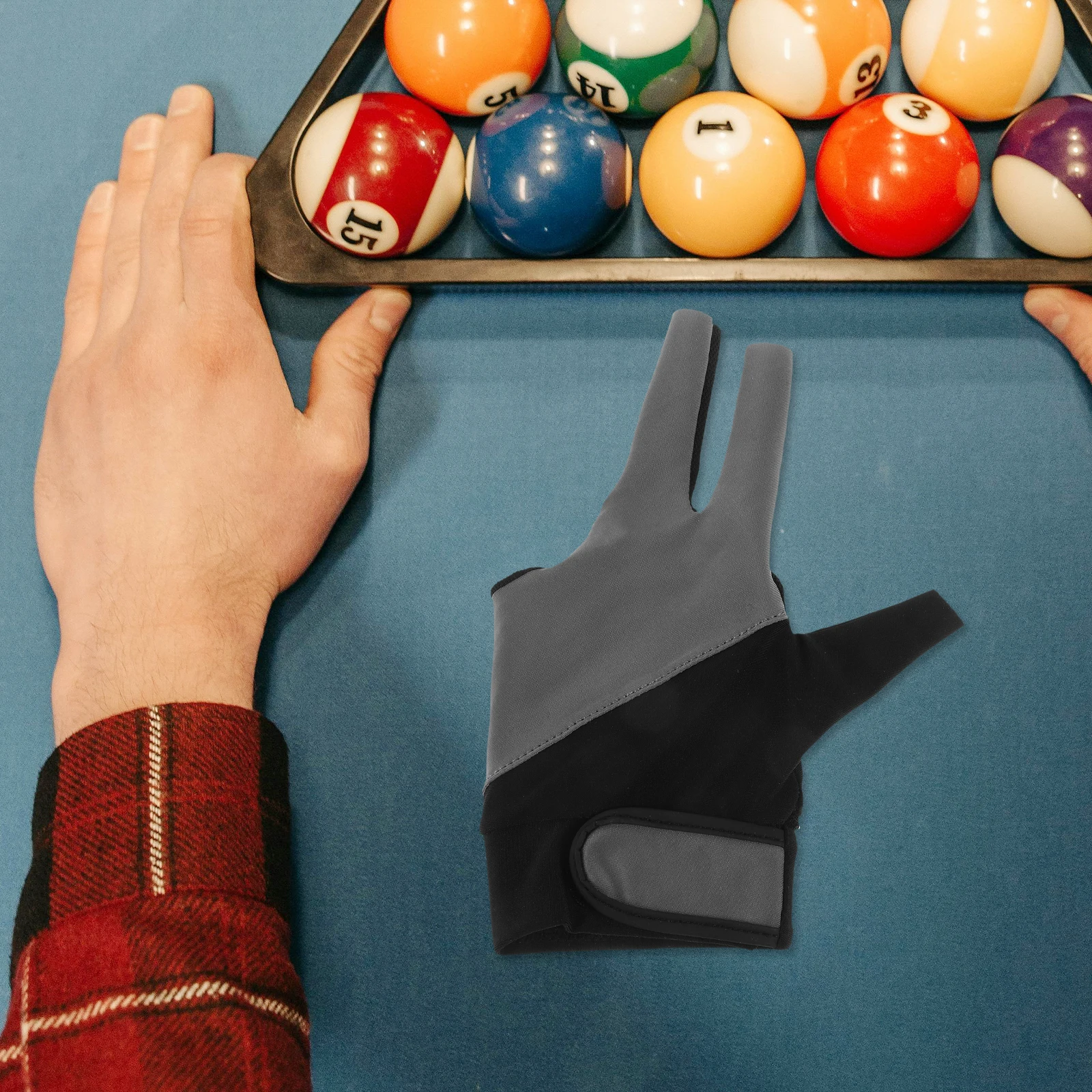 

1Pcs Billiard Gloves Pool Polyester Wear resistant Left Hand Protective Three finger Dry Comfortable Breathable Elastic Table