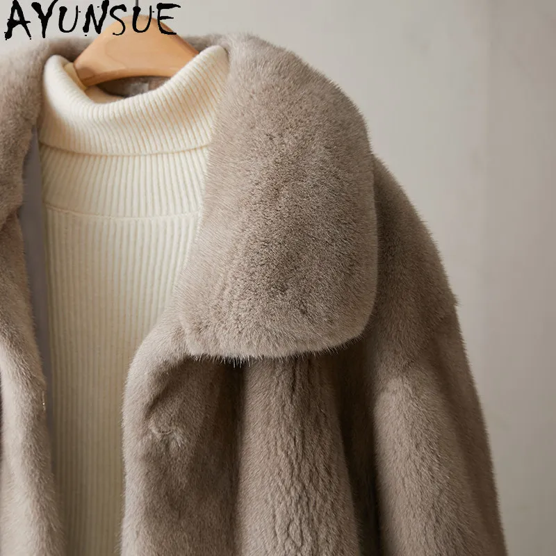 AYUSNUE Natural Fur Coat Women Clothing Warm Whole Female Mink Winter Jacket for Woman Fashion Long Sleeve Шуба Натуральный Мех