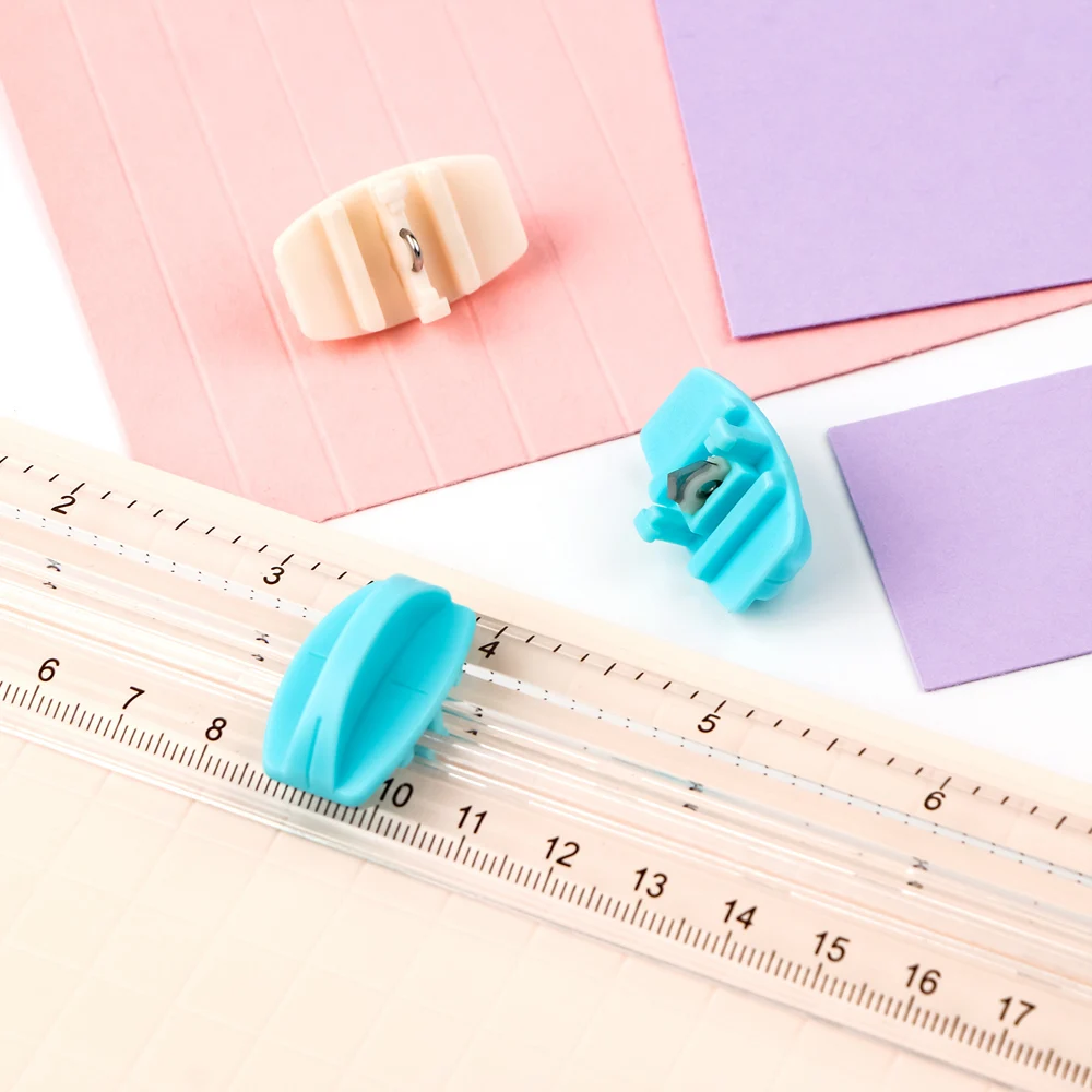 Must-have Tool Mini Paper Trimmer with Extending Ruler for Scrapbook Paper Card Cutter DIY Paper Craft Replacement Blades