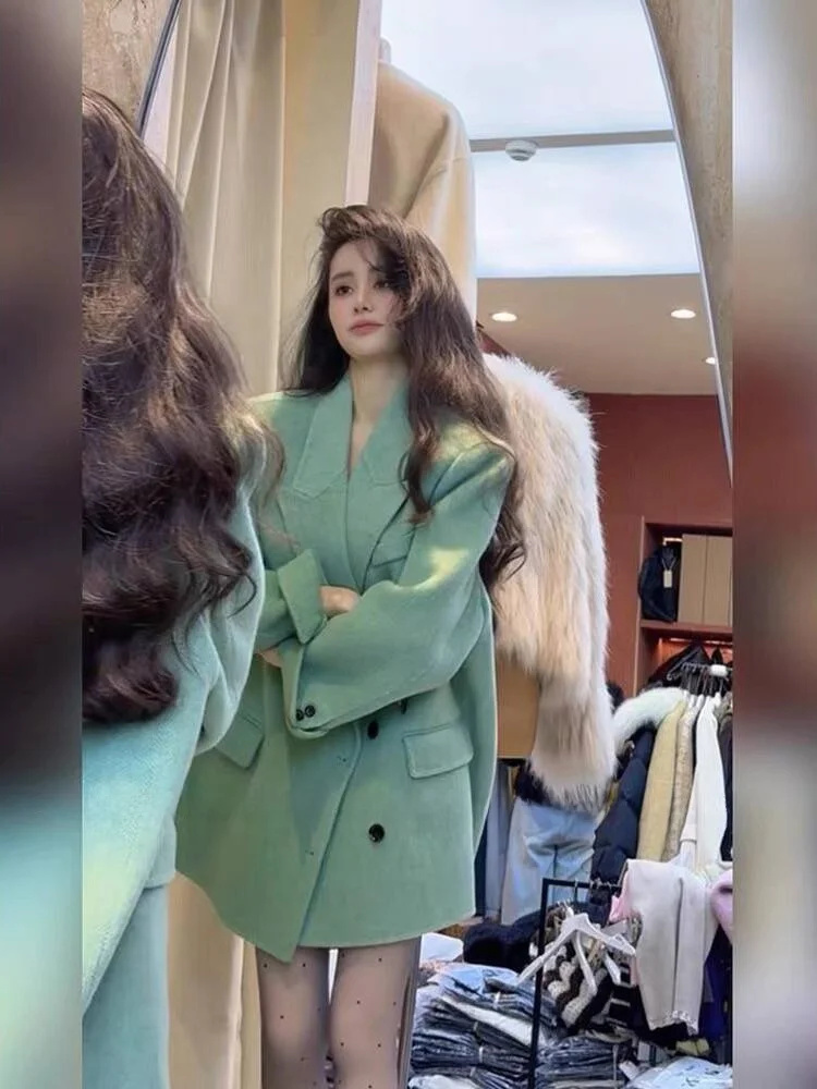 ชุดสูทขนสัตว์ไซส์ใหญ่ เสื้อโค้ทแฟชั่นฤดูหนาวสำหรับผู้หญิง สไตล์เกาหลี ทรงหลวม ไซส์ MM300 ใยโพลีเอสเตอร์กันหนาว