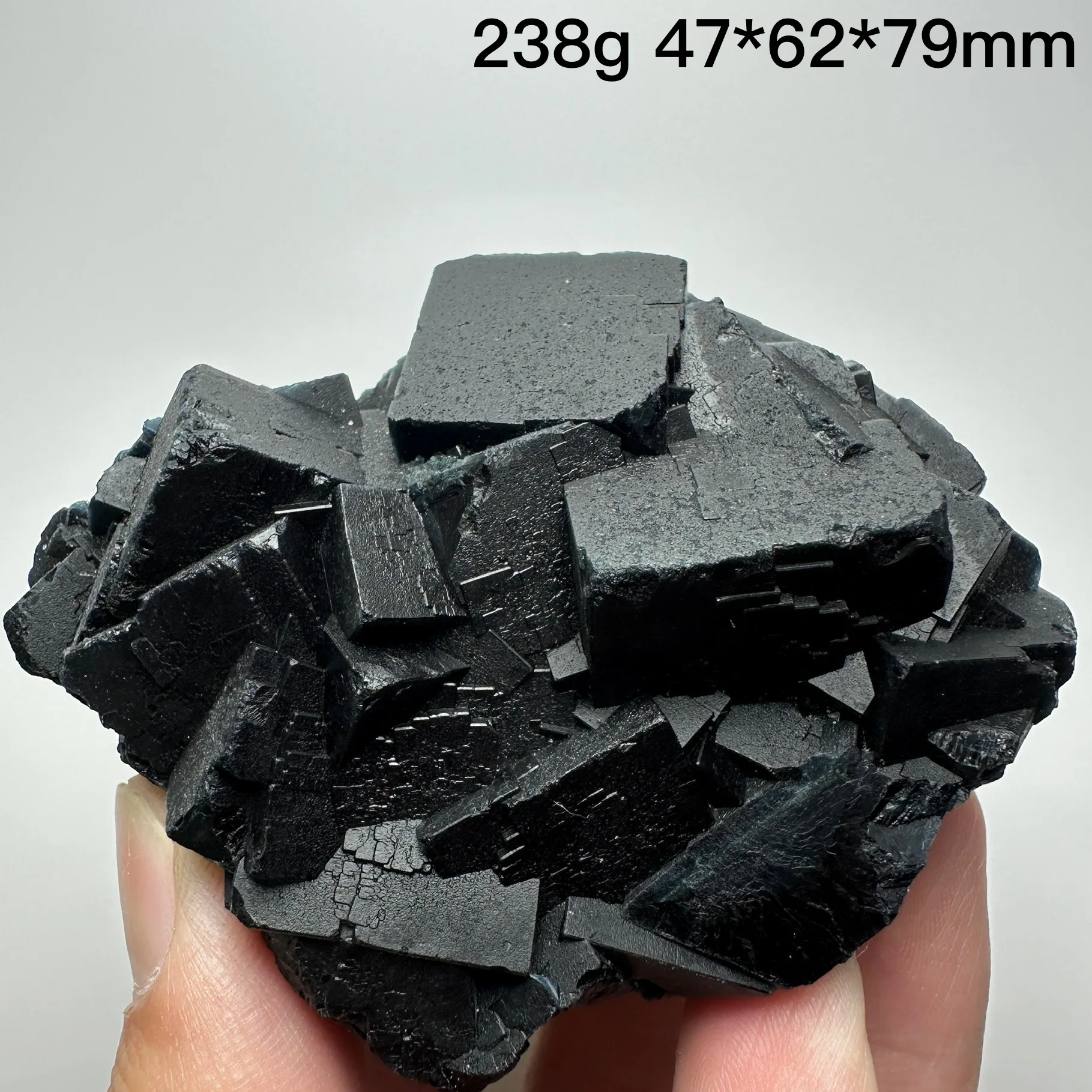 

Natural Pakistan Rose Black Fluorite (Fluorescent Effect Red) Rough Mineral Crystal Quartz Healing Stone Home Decor