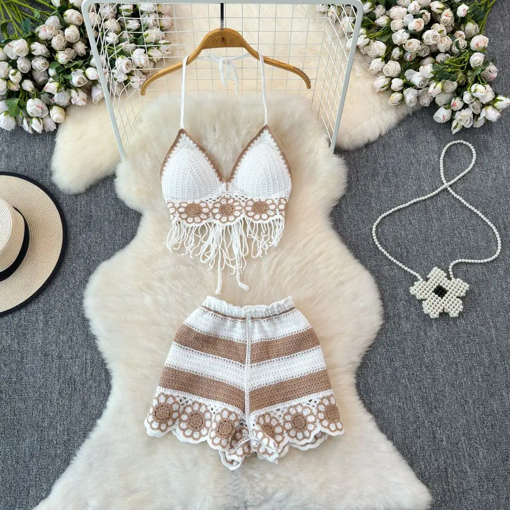 

Female Korean Fashion Patchwork Knitting Halter Beach Camisole Summer Fashionable Tassel Bodycon Lacing Shorts Two-piece Suit