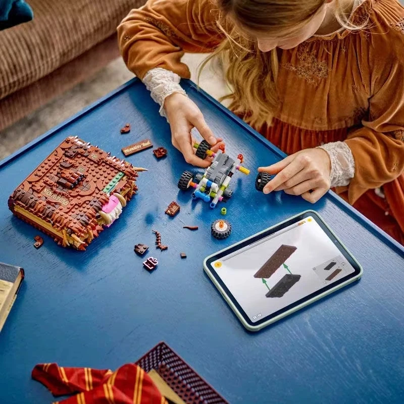 Compatible with 76449, MOC Creative Monster Building Block Kit, a biting book, 518pcs is a perfect Halloween and birthday gift