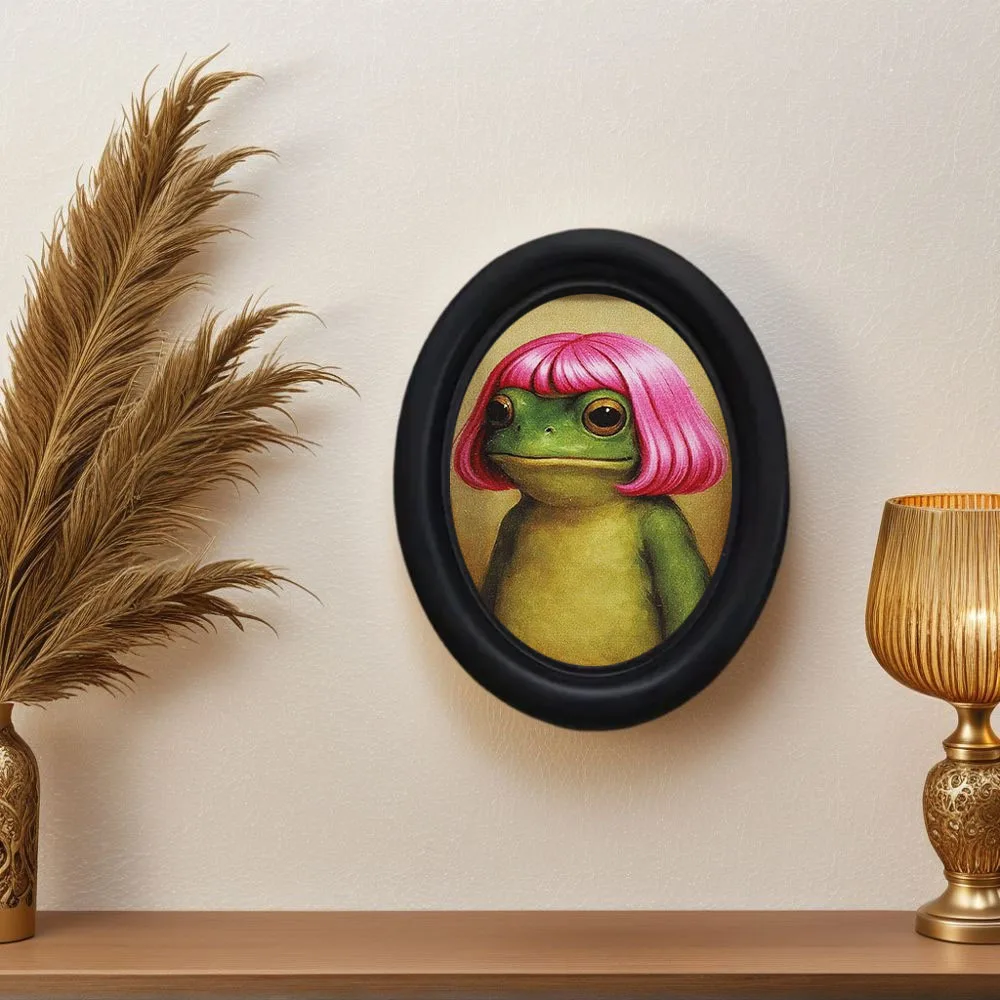 1 Piece of Fun Frog Wall Decoration with Pink Hair, Fun Frog Framed Decorative Painting, Frog Element with Quirky Exaggerated Expressions, Wooden Mini Hanging Painting, Unique Home Kitchen Office Decoration, Fun Gift, Holiday Gift