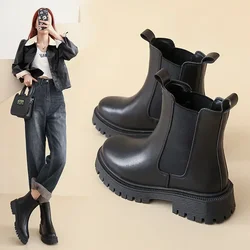 2024 Boots Women Chelsea Black Mid Ankle Flat Platform Lady Shoes Female All Match Classic Concise Fashion Round Toe Shoes