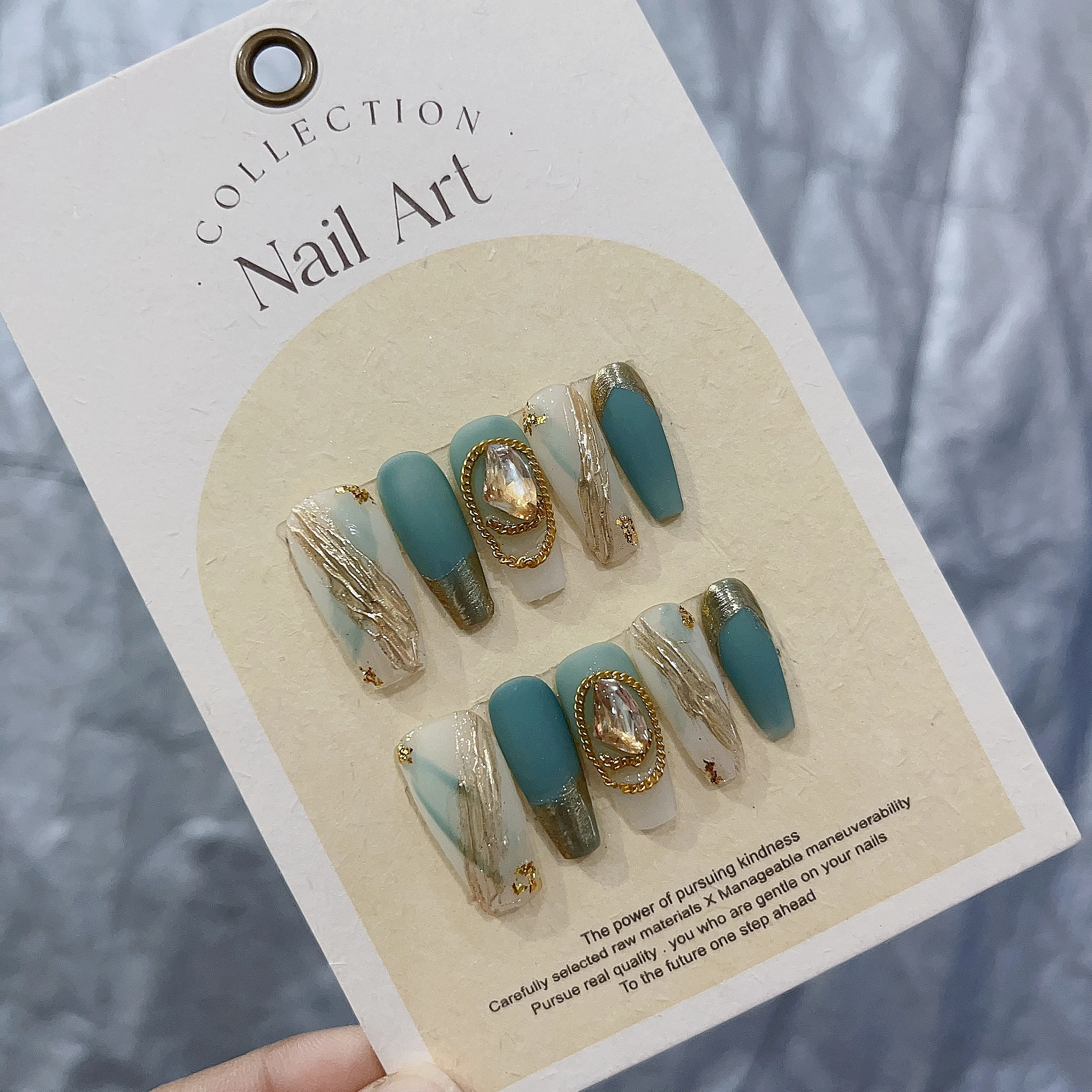 Green Gold and Frosted Yellow Little Axe Crystal Press On Nails Set with Rich and Cool Style In Emmabeauty Store.No.2478