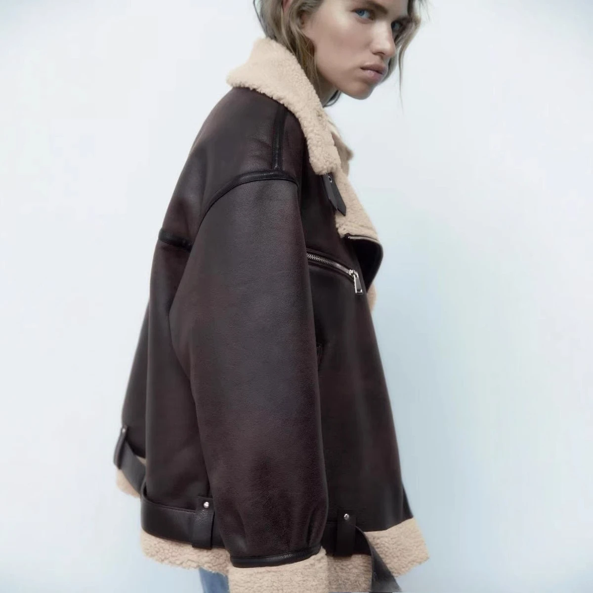 Chaqueta compuesta con cremallera y cinturón, gruesa, resistente al viento e impermeable, con abrigo de piel y piel integrado