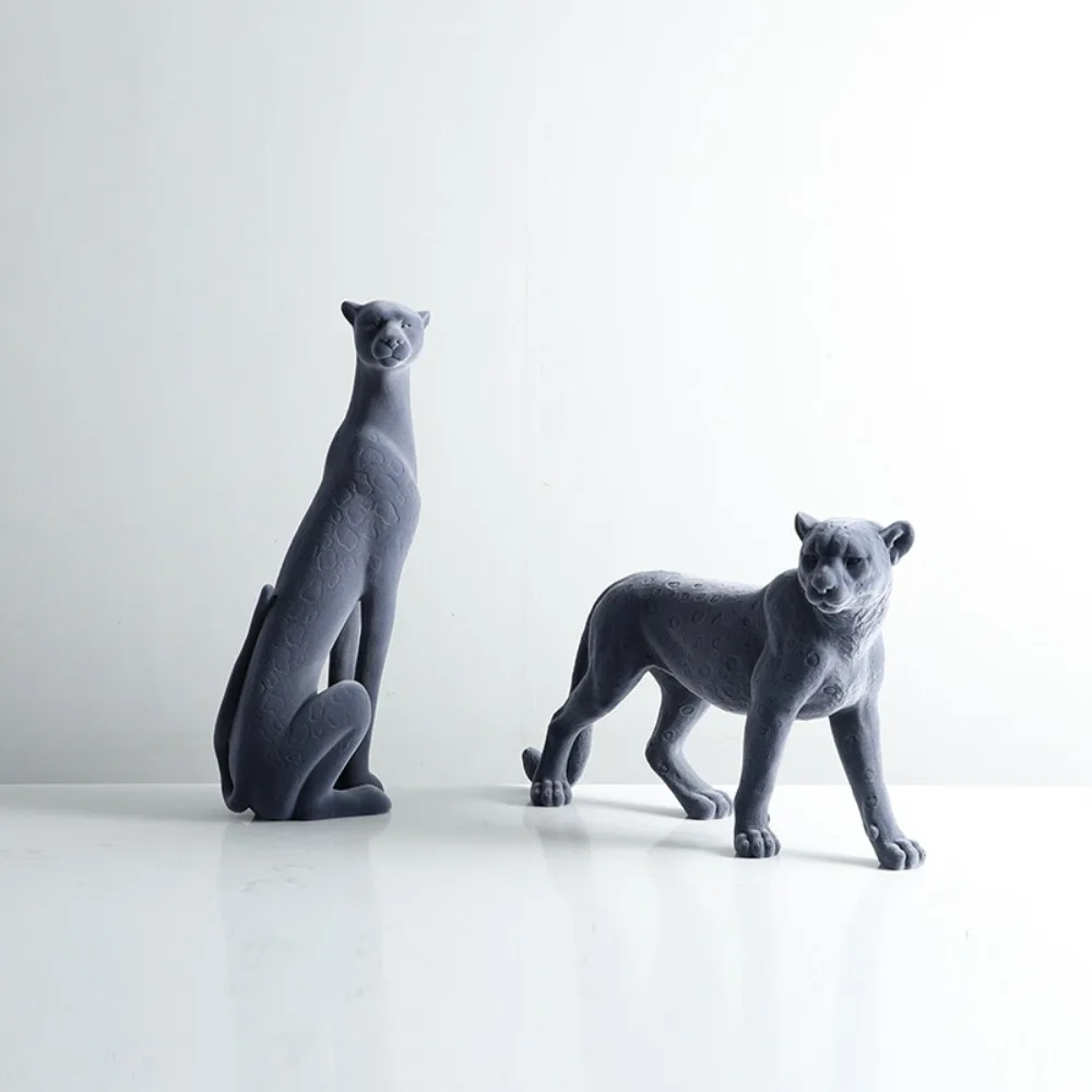 Animal doll decorative ornament model house cheetah resin flocking table