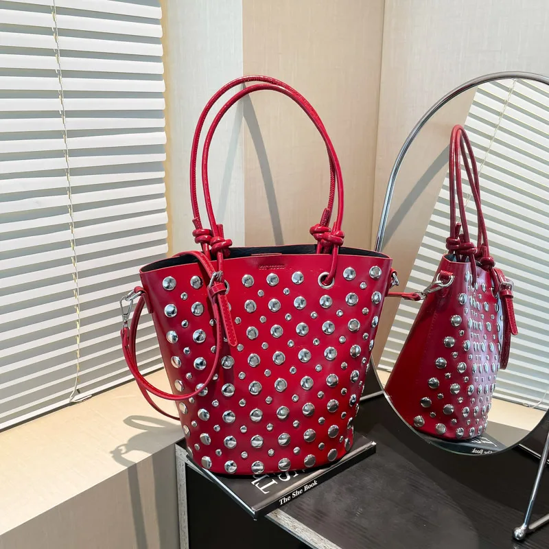 

Star Studded Bucket Bag Vintage Shoulder Purse for Women Textured Top Handle Tote Mother Daughter Crossbody Bag Retro Sling Bag​