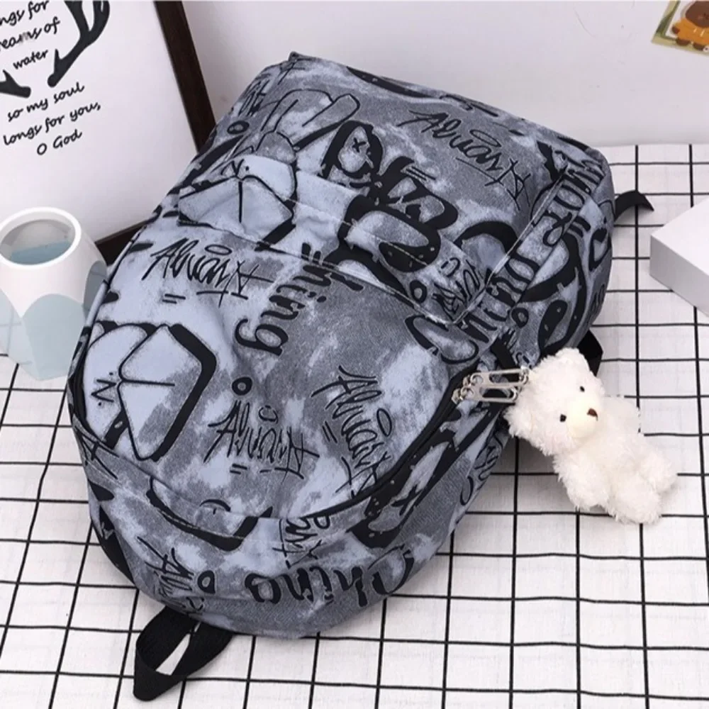 Large Capacity Graffiti Students Schoolbag Fashion Cute Women's Backpack Cartoon with Pendant School Bags for Girl Travel