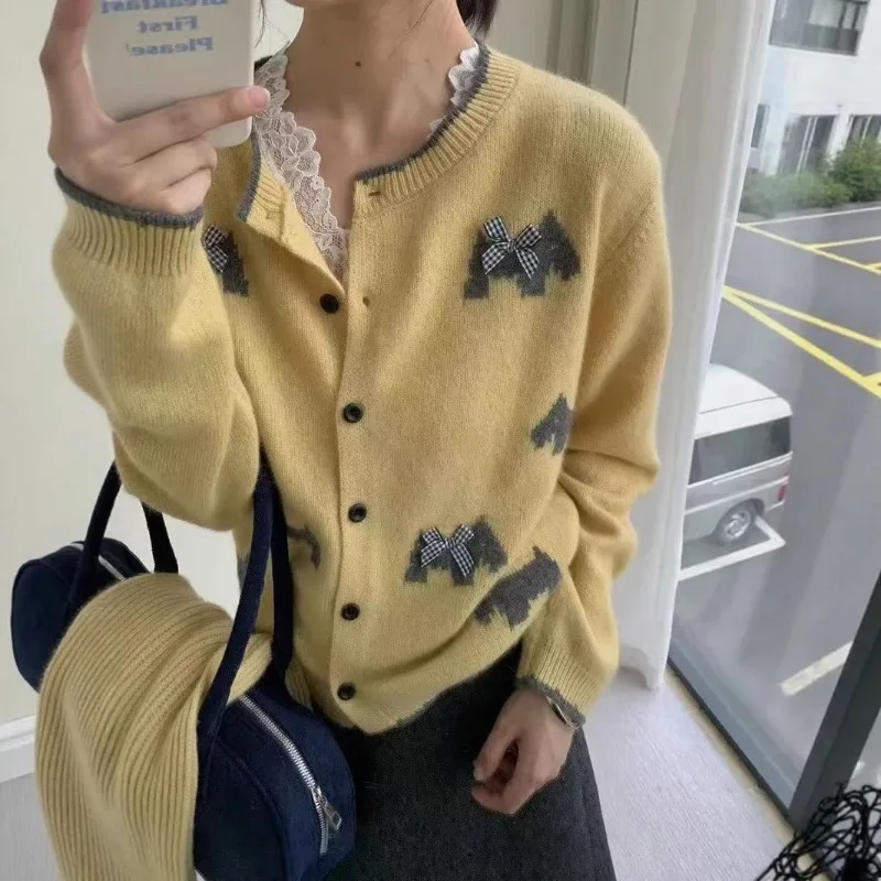 

New Fall/Winter Crew Neck Puppy Jacket Jacquard Knitted Cardigan 2025 Versatile Age-Reducing Loose Sweater Lazy Top