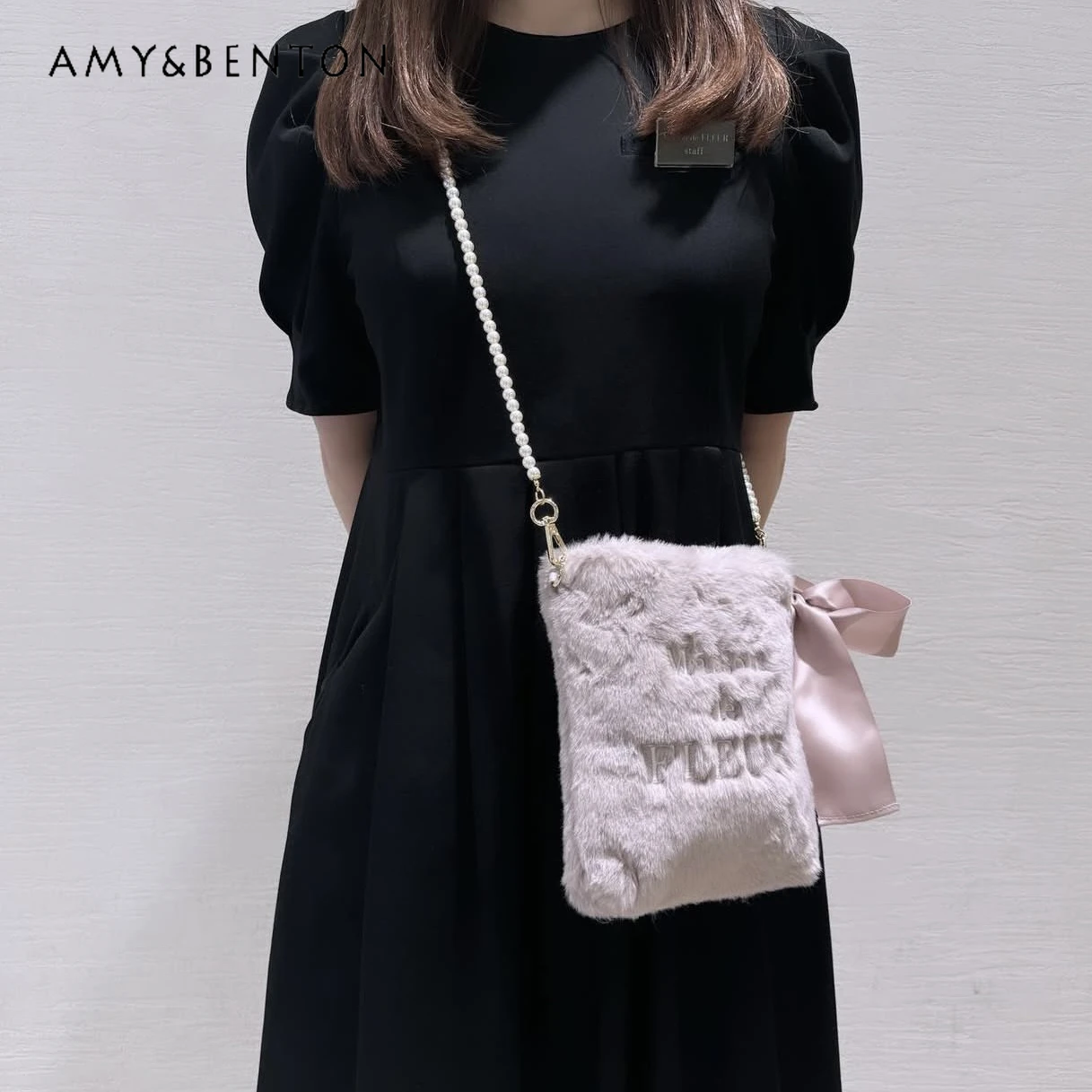 Japanese Fluffy Crossbody Bags for Women Autumn Winter Knitted Pearl Chain Bow Versatile Mini Square Bag Female Sweet Cute Bag